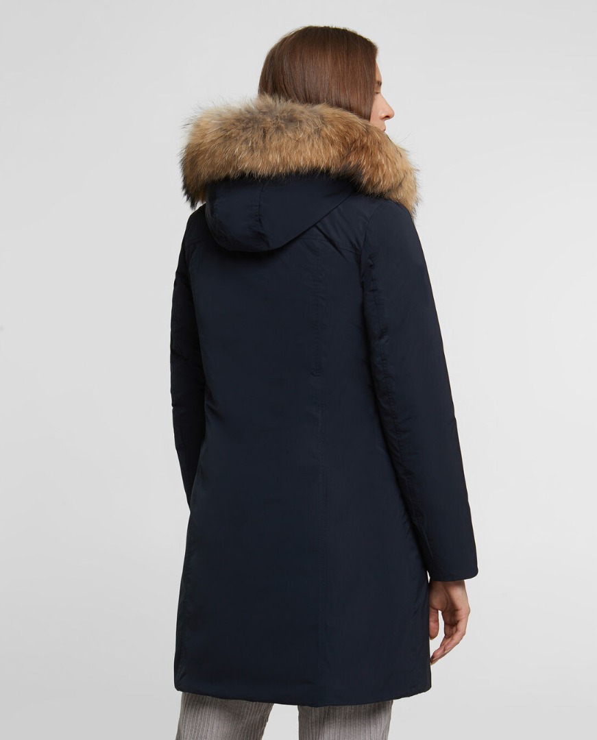 W's modern deals vail coat